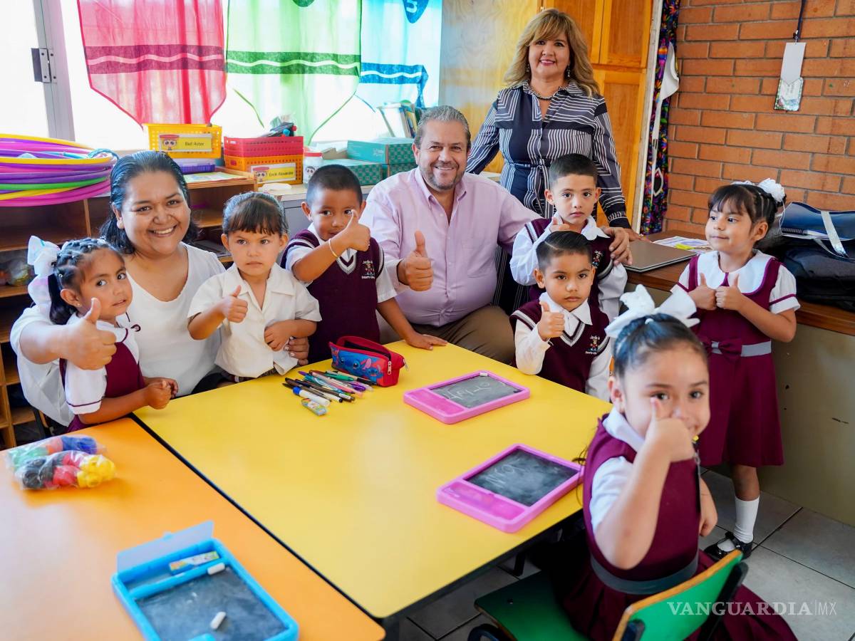 $!El programa busca fortalecer el aprendizaje en las aulas mediante la entrega de equipo y herramientas educativas.