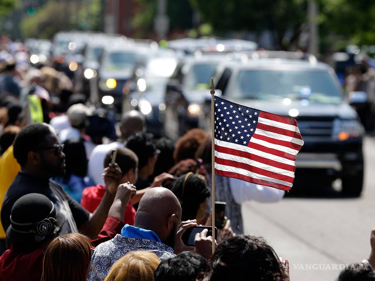 $!Miles despiden a Mohamed Alí, 'el más grande' (en vivo)