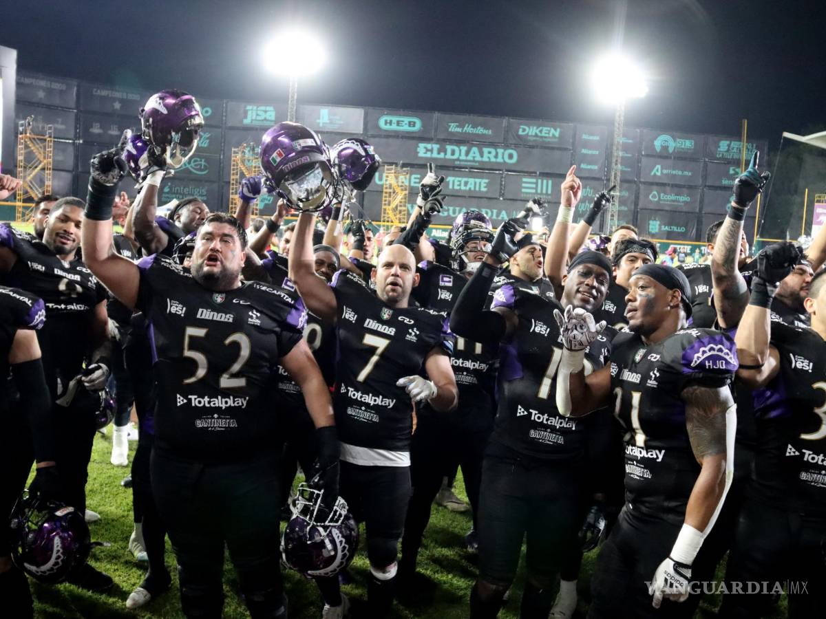 $!El juego excelente juego terrestre de Dinos amarró el triunfo en el cuarto final 17-10 sobre Reyes de Jalisco.