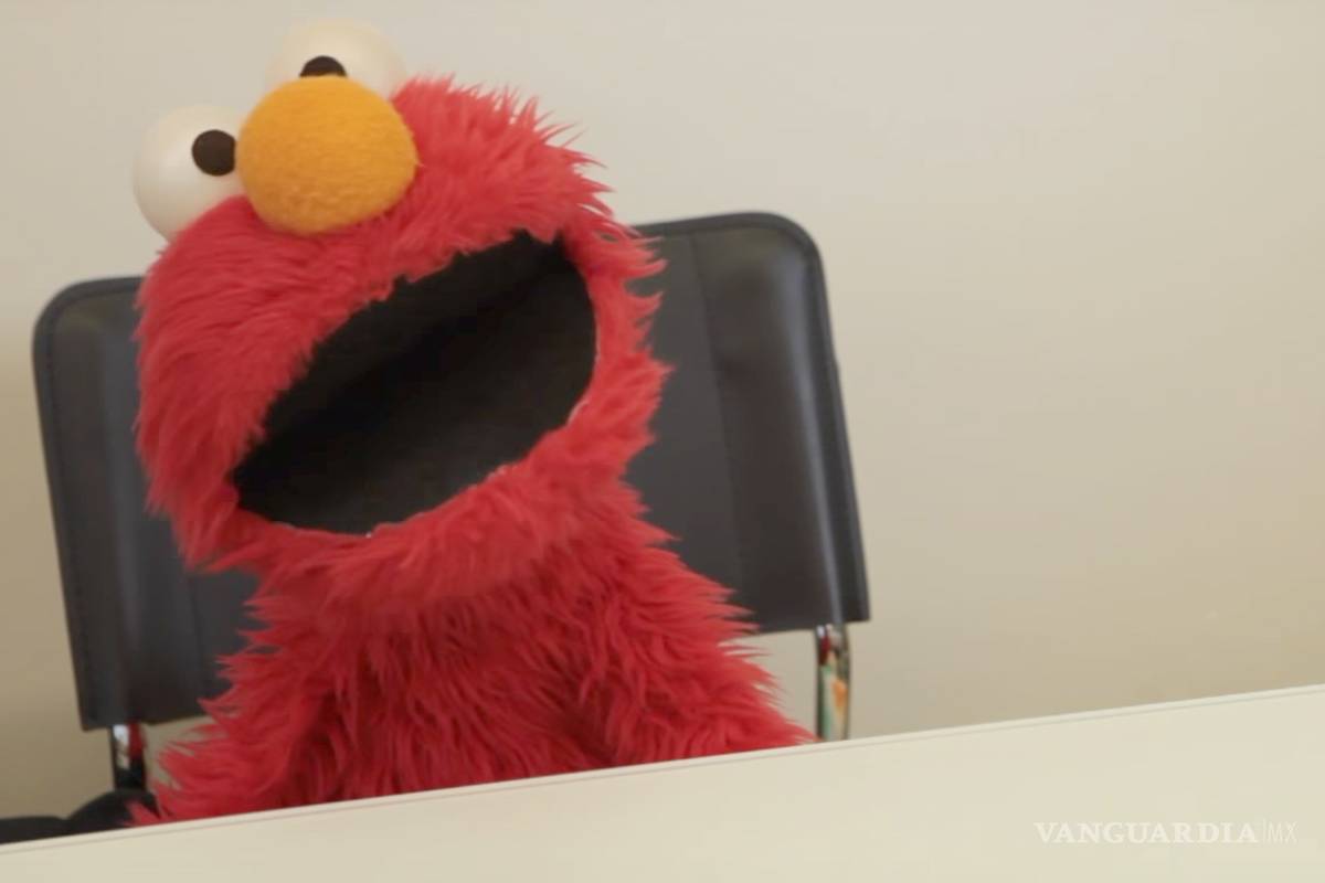 Elmo queda 'desempleado' por recortes de Donald Trump