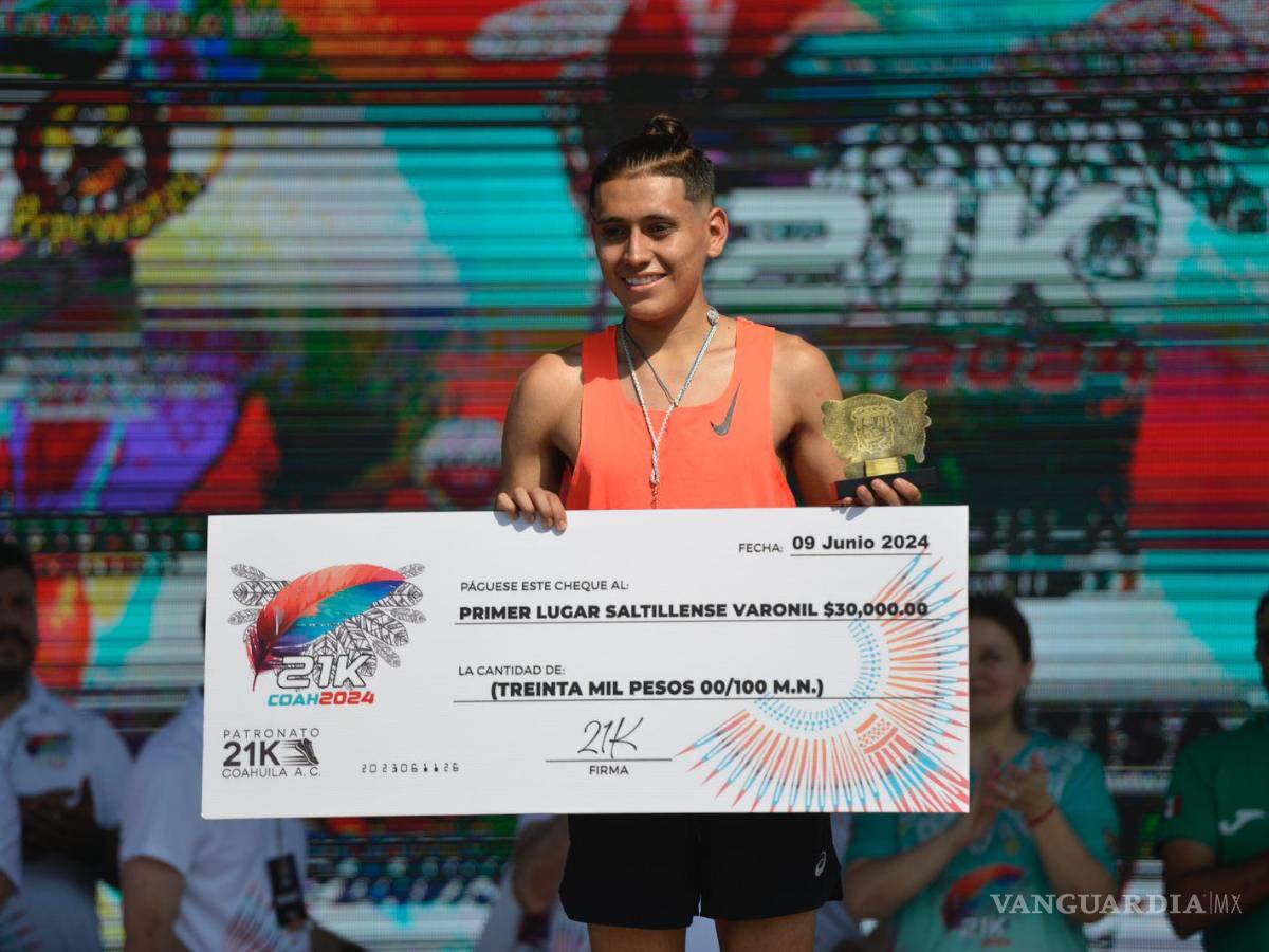 $!Julio terminó con un tiempo de una hora, 10 minutos y 40 segundos.