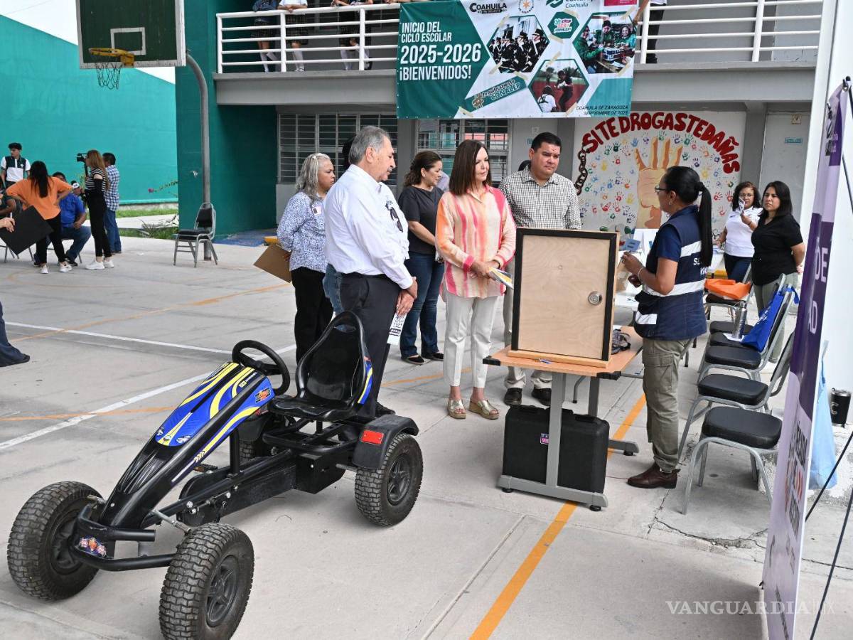 $!Módulos informativos del Departamento de Salud Mental y Adicciones permitieron a jóvenes de Frontera acceder a atención directa y participar en pláticas sobre estrategias de prevención y acompañamiento en momentos difíciles.