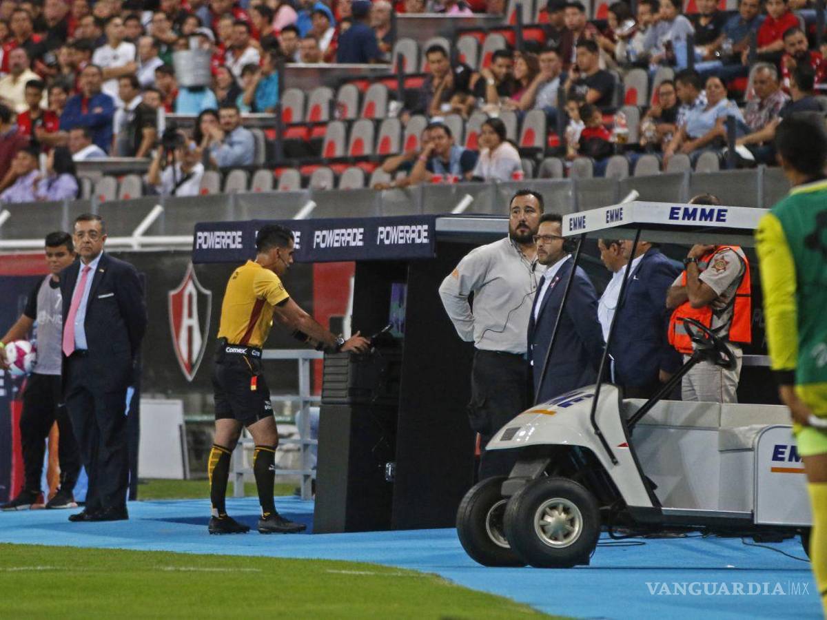 $!Los errores arbitrales en Liga MX han disminuido considerablemente en últimos torneos gracias al VAR.