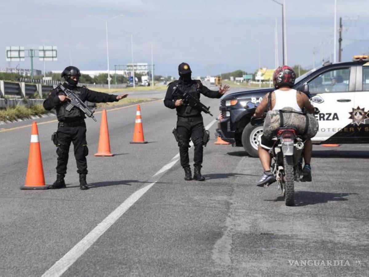 $!Detienen con drogas a cinco en filtros policiacos, en Nuevo León