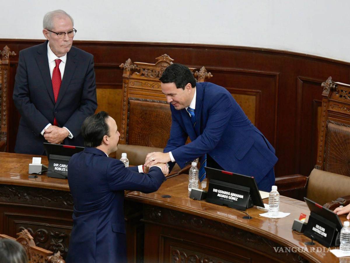 $!El diputado del PAN señala la responsabilidad de trabajar en unidad para lograr un mejor Coahuila, promoviendo la inversión y colaborando con el Gobierno del Estado.