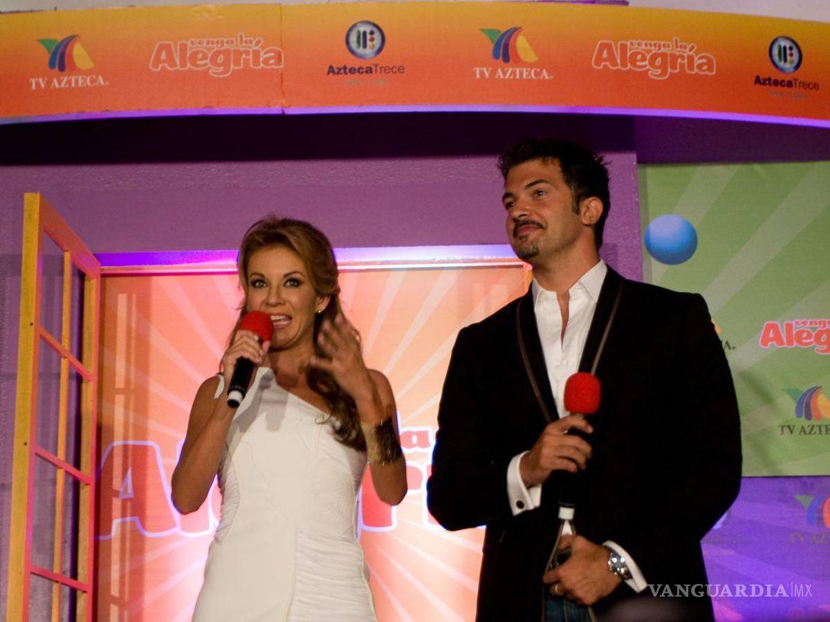$!Ingrid Coronado y Fernando del Solar, dieron a conocer lo que será la nueva temporada del programa “Venga la Alegría” en 2010.