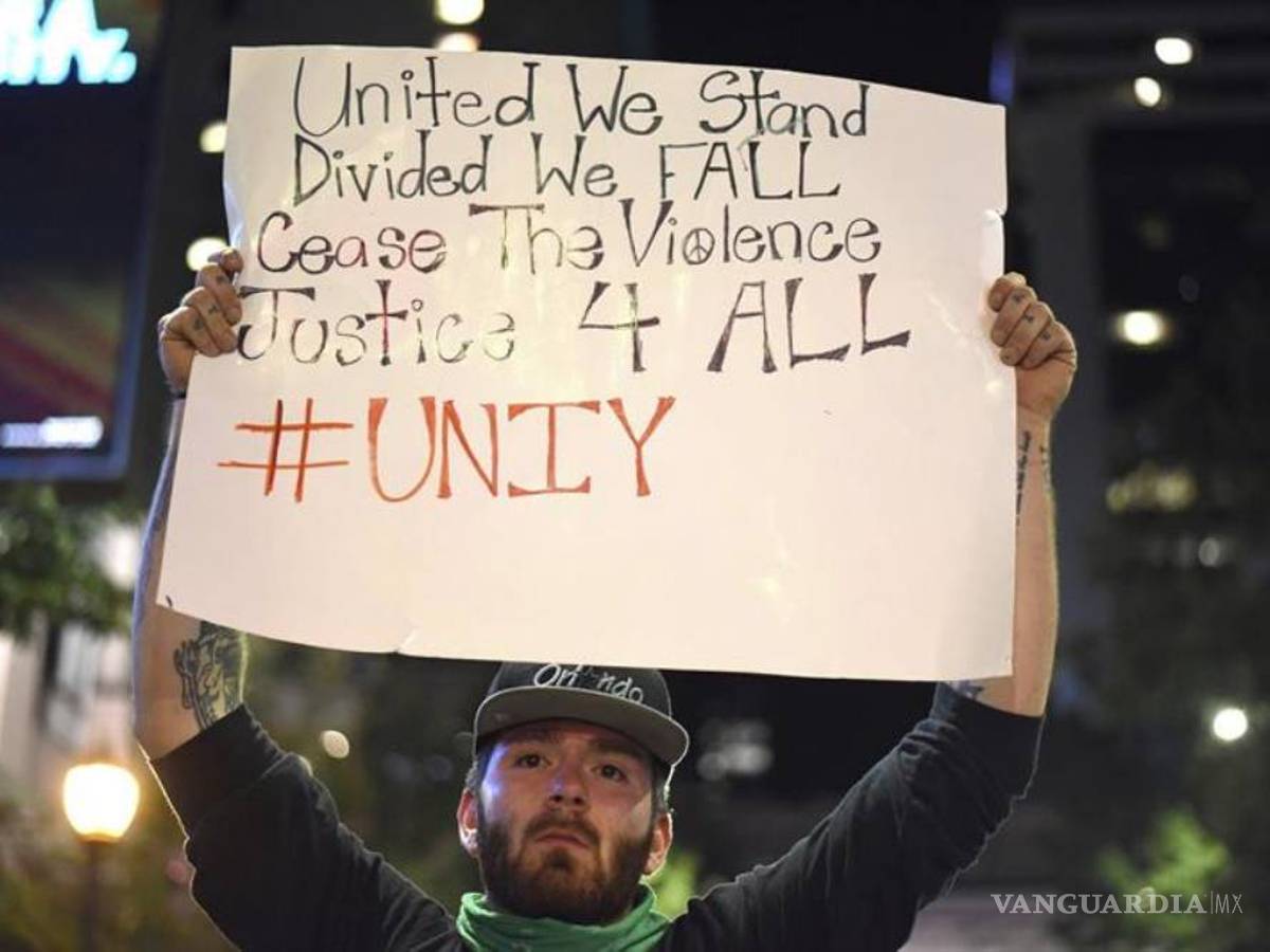 $!Charlotte amanece en calma tras segunda noche de disturbios