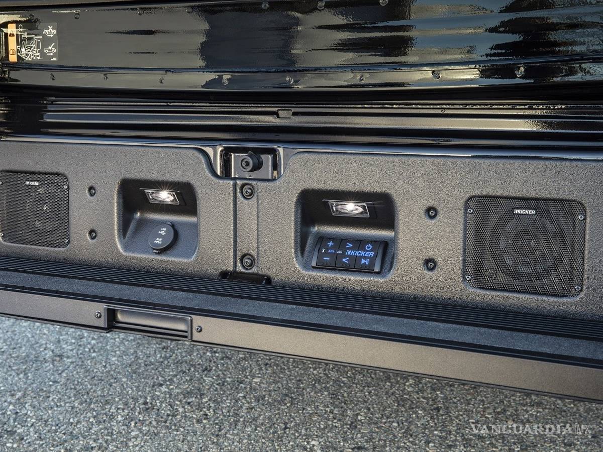 $!GMC CarbonPro, versiones especiales para pickups premium