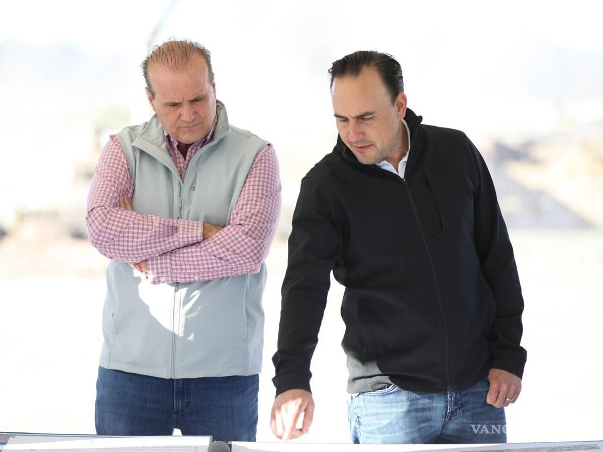 $!Avanzan obras en Coahuila: supervisa Manolo Jiménez ampliación de vía Saltillo-Zacatecas