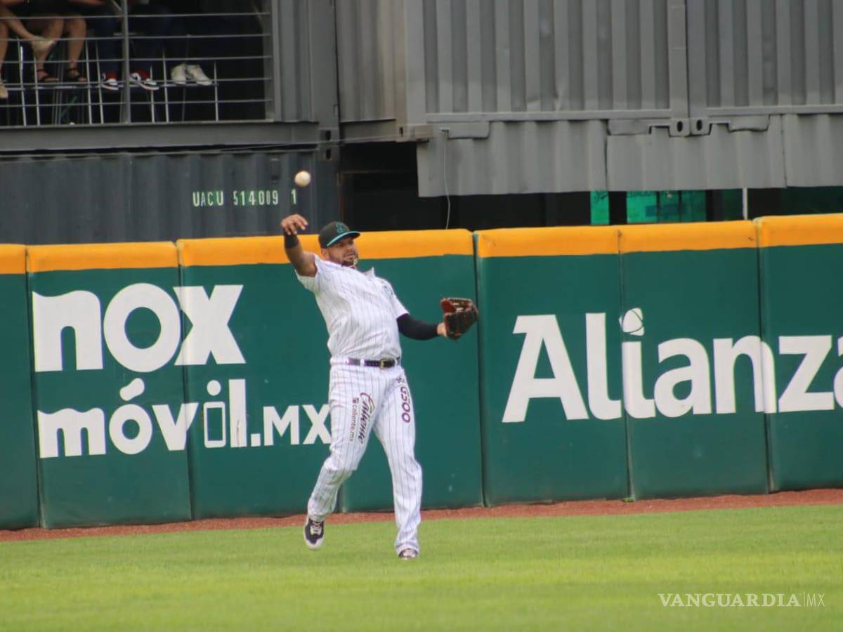 $!Los Saraperos de Saltillo no pudieron regresar nunca en el primer partido de la doble cartelera de este sábado en el Madero ante los Algodoneros de Unión Laguna.