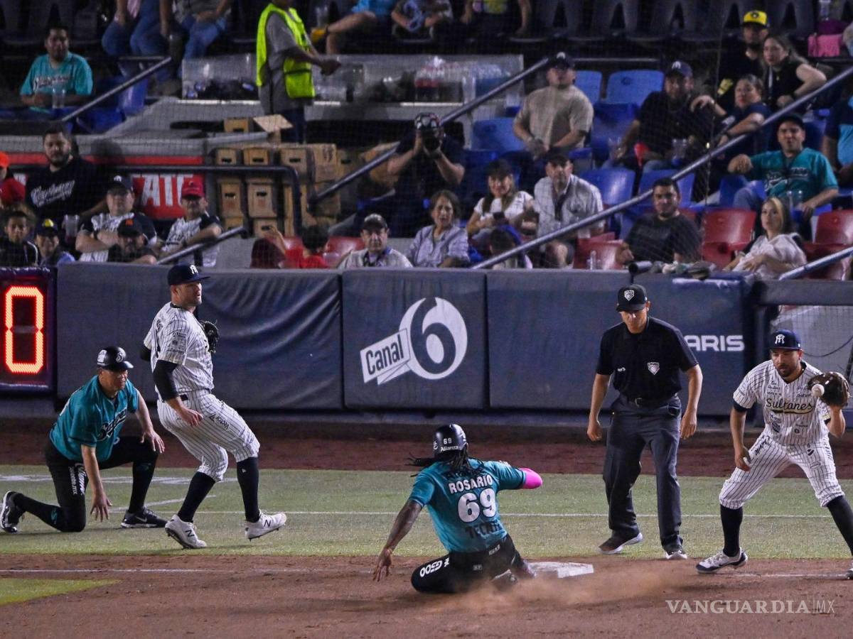 $!La Nave Verde intentó acelerar a fondo para recuperarse pero no lo pudieron conseguir ante el buen trabajo de los Sultanes de Monterrey.