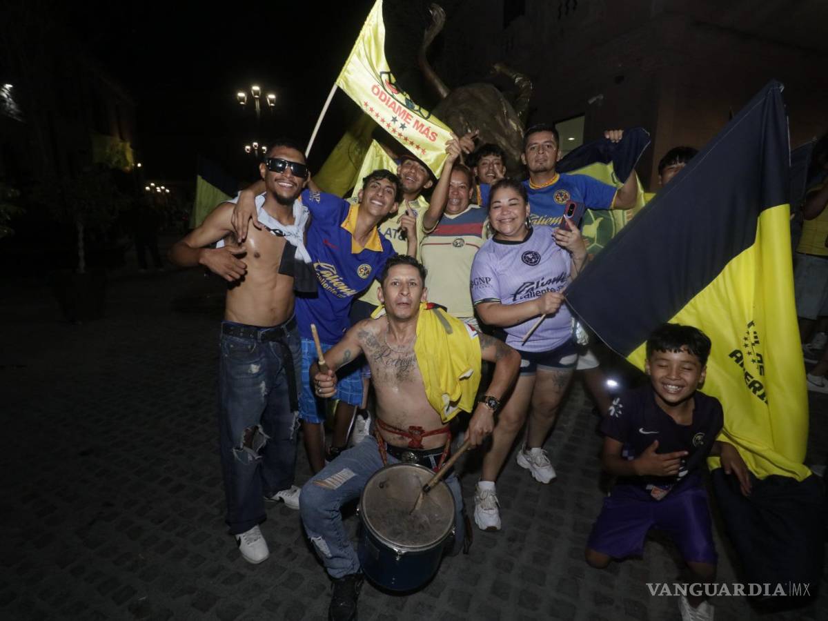 $!Los aficionados saltillenses festejaron en grande.