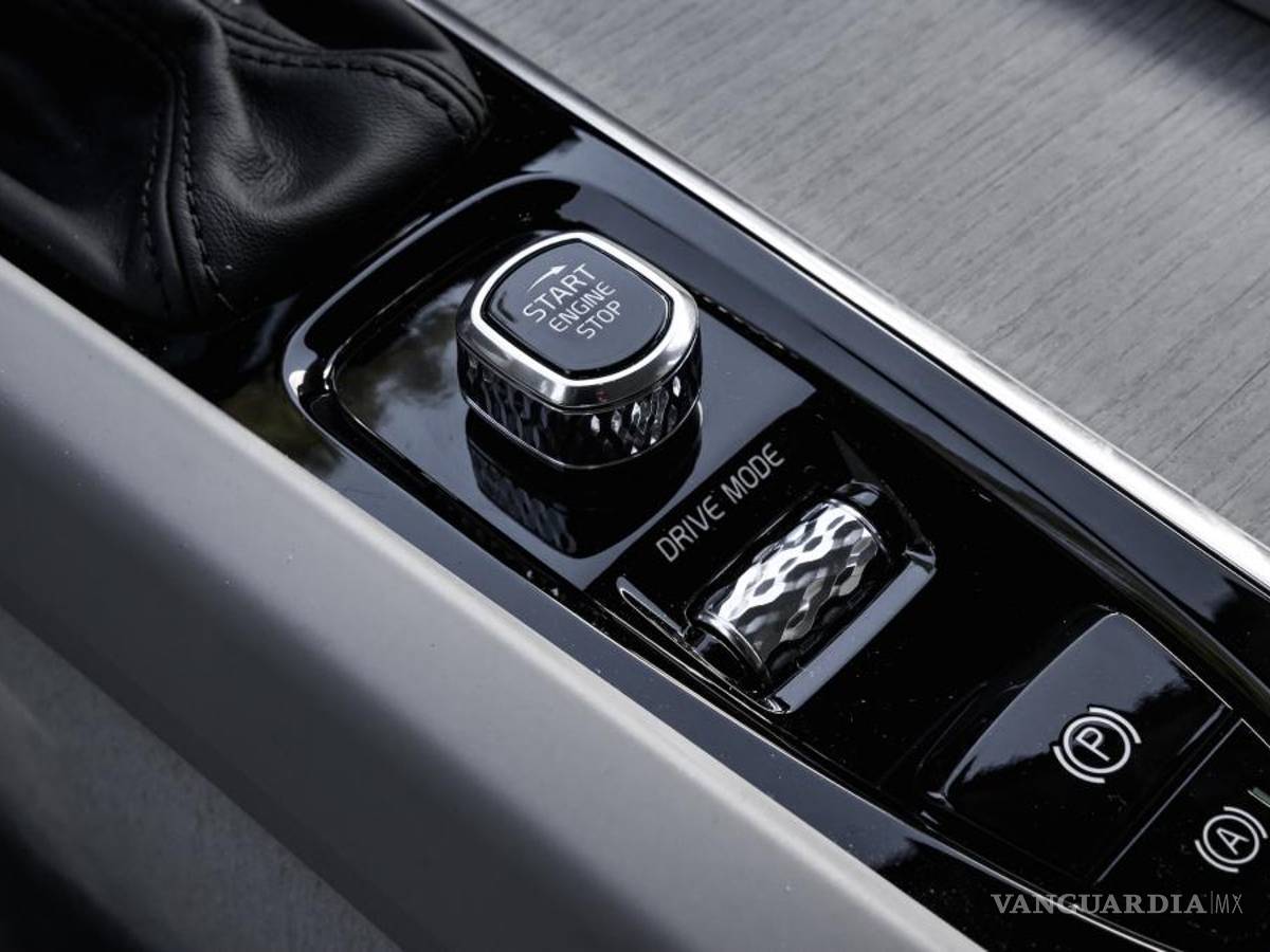 $!Volvo XC60 se lleva el 'Oscar del motor', es el mejor coche del año