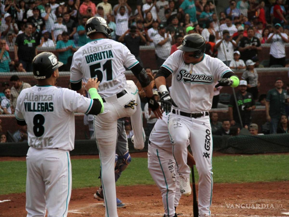 $!La celebración no se hizo esperar por parte del Dragón del Norte.