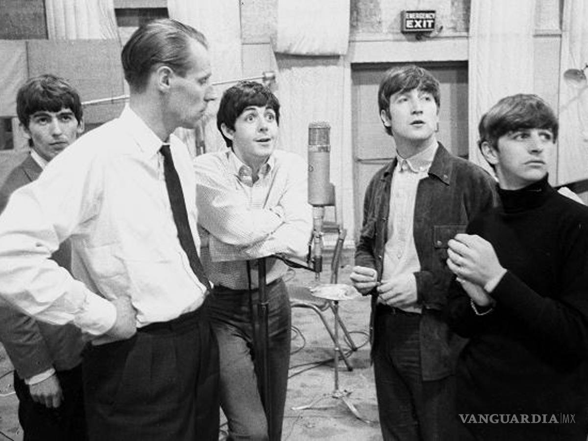 $!Muere 'el quinto Beatle', George Martin