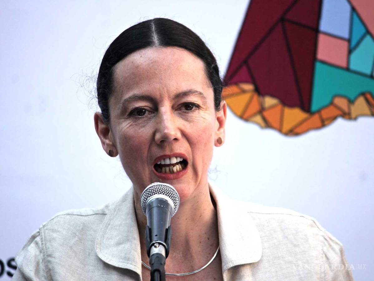 $!Cristina Faesler presuntamente gestionó el pago de casi un millón de pesos para Vettoretti Impresores por la realización de un libro que nunca fue publicado