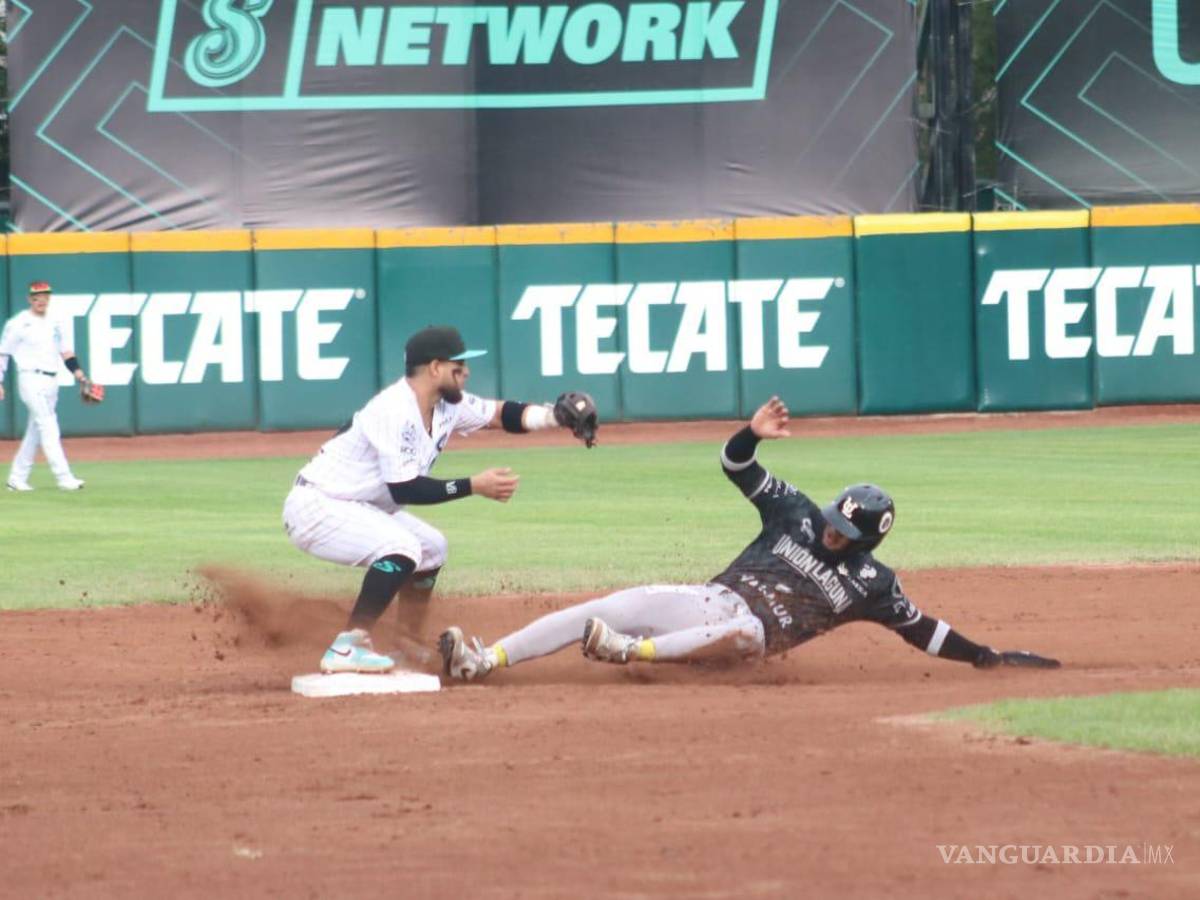 $!Los Saraperos de Saltillo no pudieron regresar nunca en el primer partido de la doble cartelera de este sábado en el Madero ante los Algodoneros de Unión Laguna.