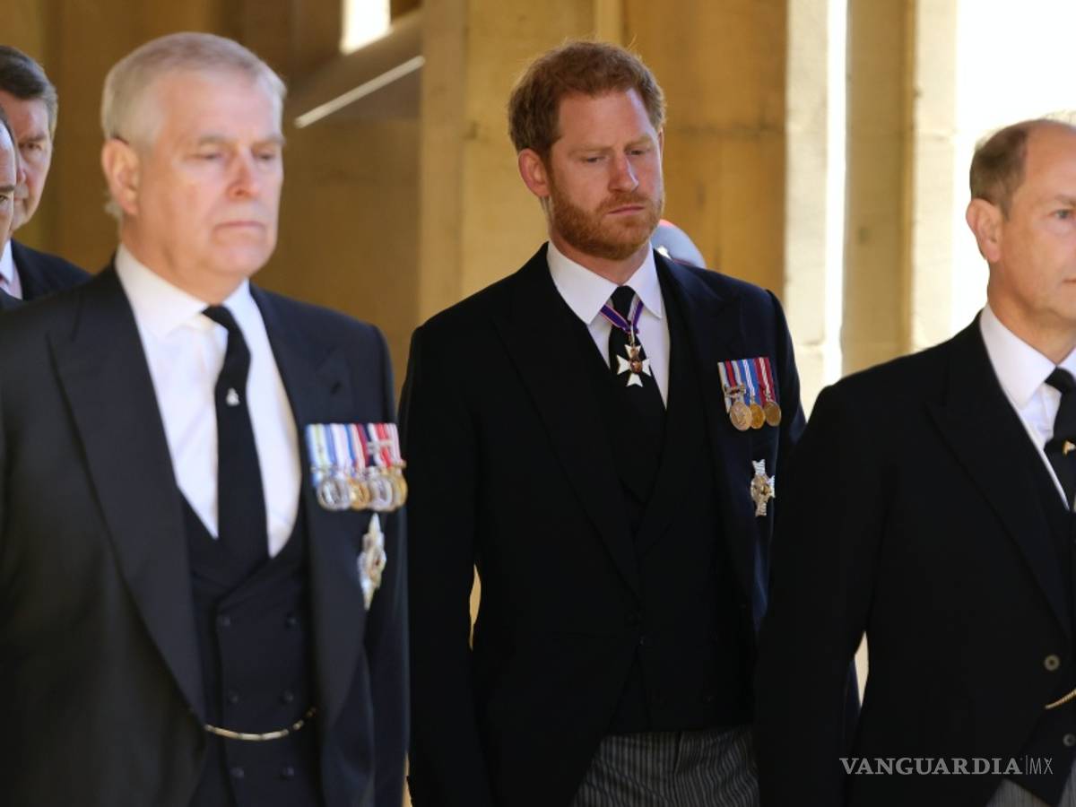 $!Así se despide la familia real británica del príncipe Felipe, esposo de la reina Isabel II