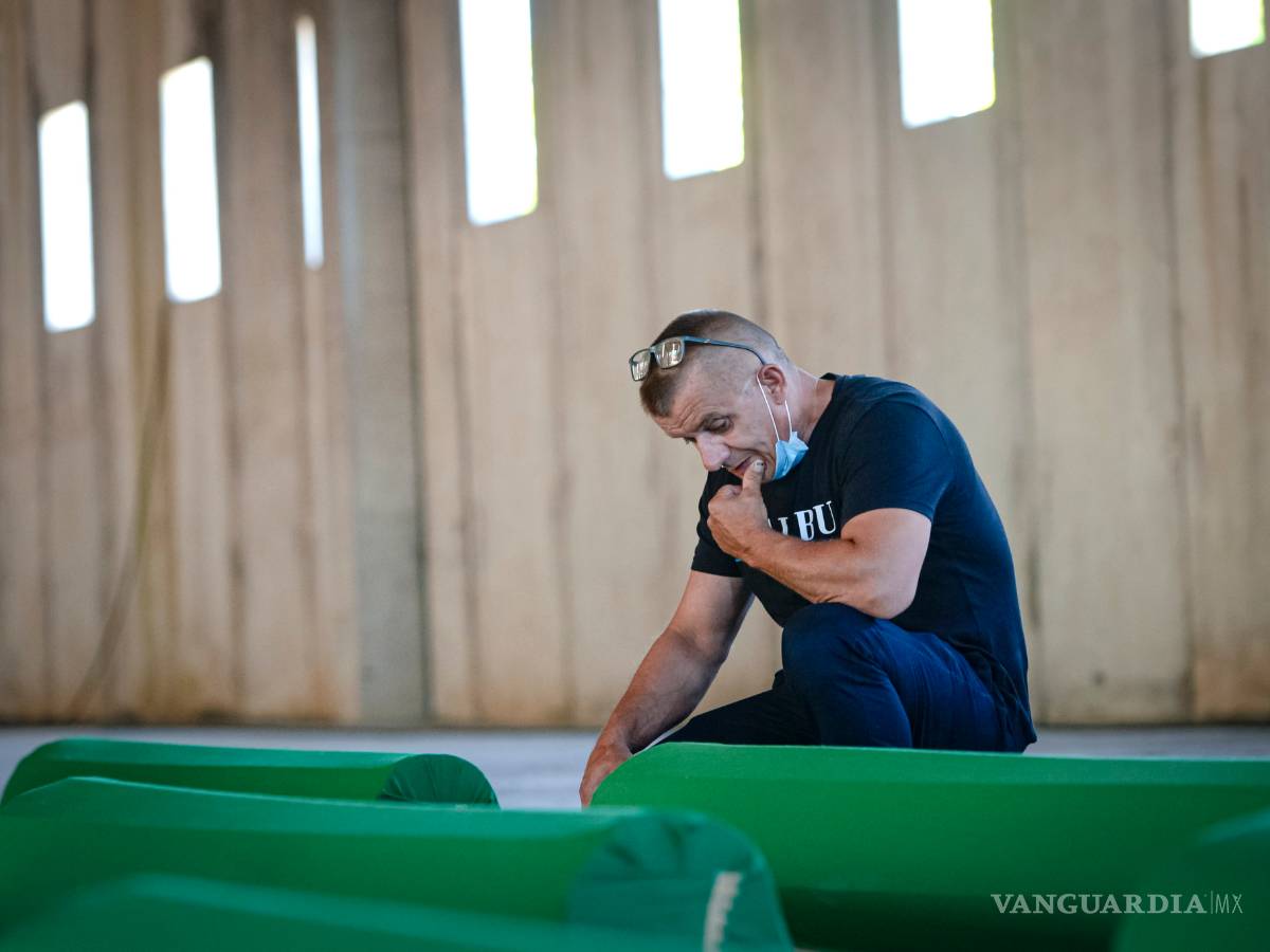 $!25 años después los bosnios no pueden cerrar la herida y el dolor por el genocidio de Srebrenica