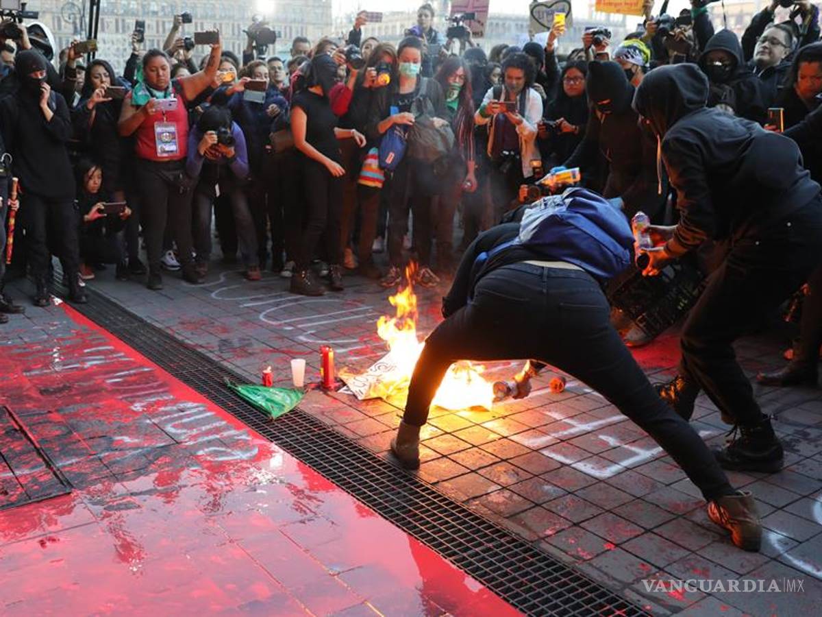 $!Feministas con ira, dolor y frustración mira estas imágenes