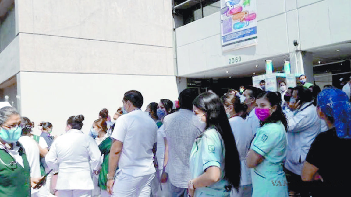 Miedo a la represión es mayor que el temor al coronavirus en el IMSS de Guadalajara