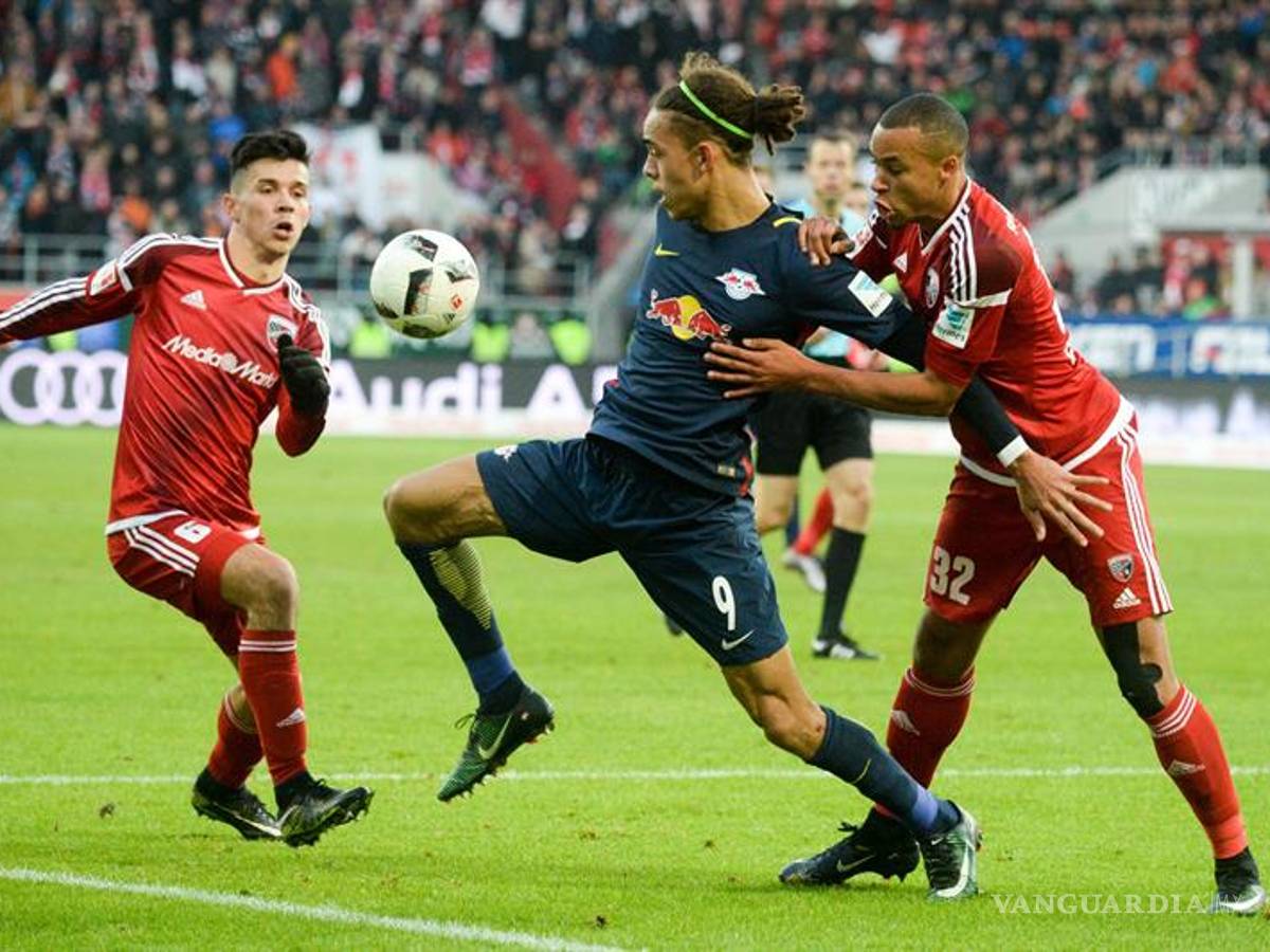 $!Bayern aprovecha descalabro del Leipzig para tomar la cima de la Bundesliga
