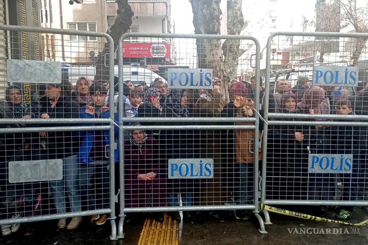 Fuerte terremoto de magnitud 7.8 remece a Turquía y Siria (Fotos)