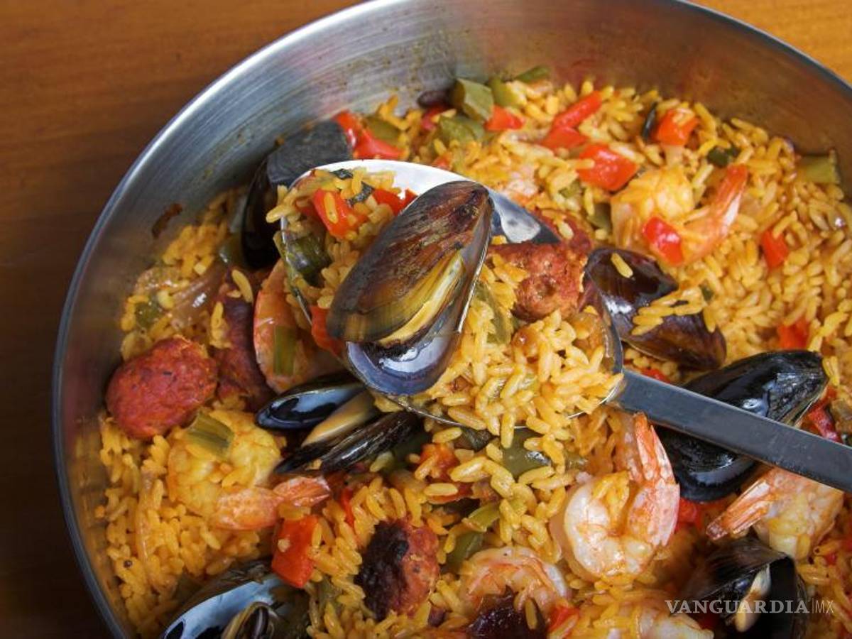 $!¿Te quedaste con ganas de ir al Festival de la Paella? No te preocupes, aquí te decimos como prepararla sin salir de casa
