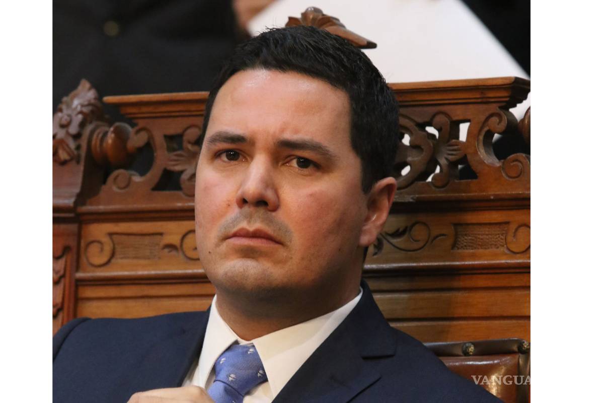 Débito se iría hasta los 42 mil millones’, dice el PAN