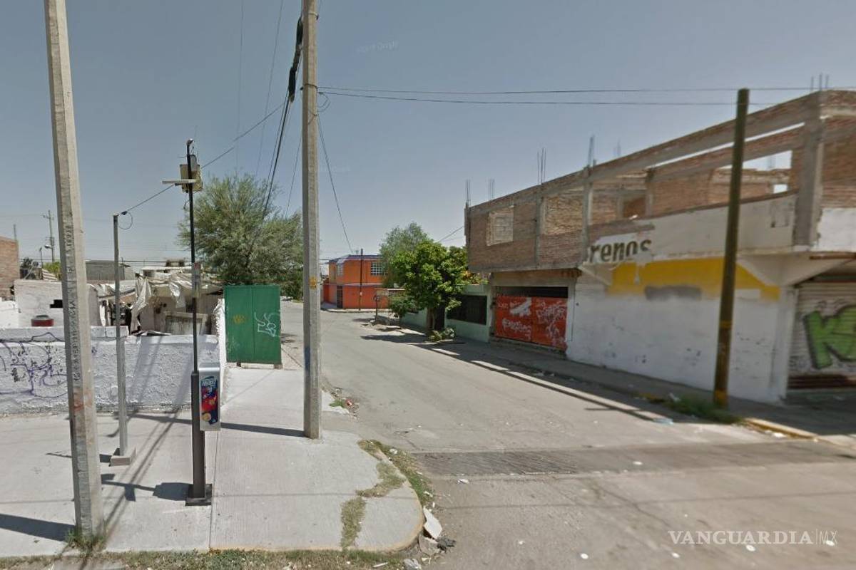 Torturan a probable policía y lo abandonan en el bulevar Revolución de Torreón