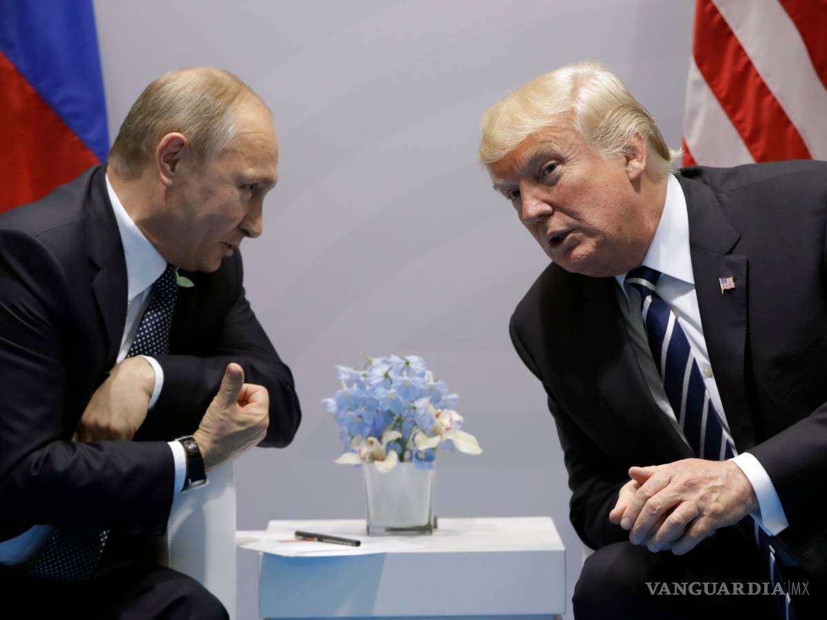 $!Trump y Putin se muestran "encantados" tras su primer encuentro