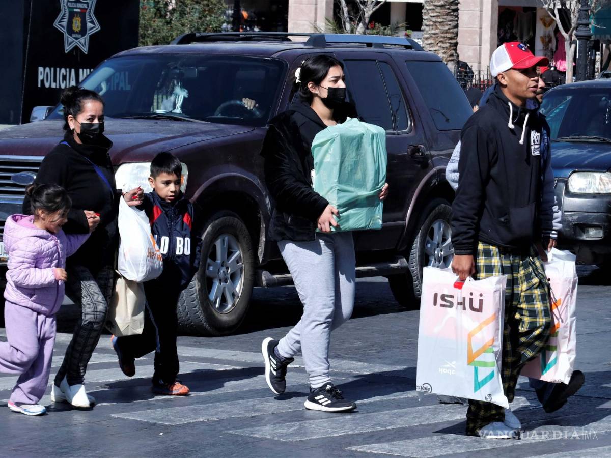 $!Aunque algunos productos ya se encuentran en rebaja, hay otros, cuyos dueños aprovechan y aumentan su precio.