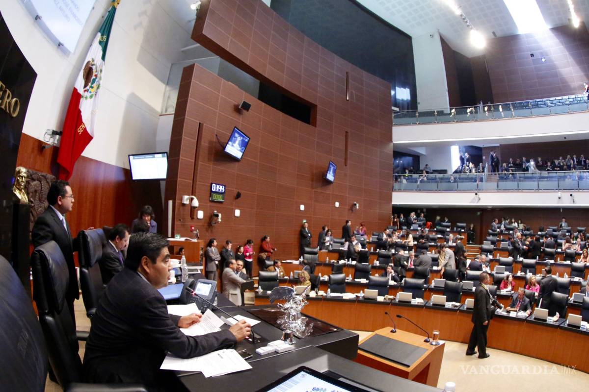 Senadores gastan casi $42 millones al año en “asesores”