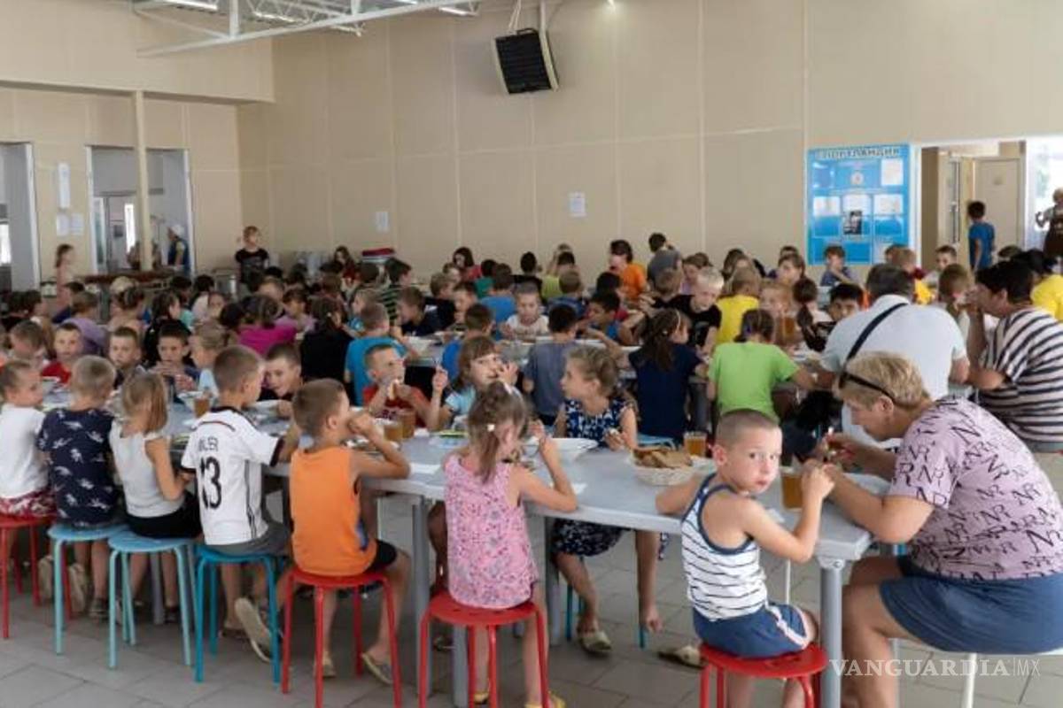 Ucrania logra identificar la ubicación de 339 niños secuestrados por Rusia
