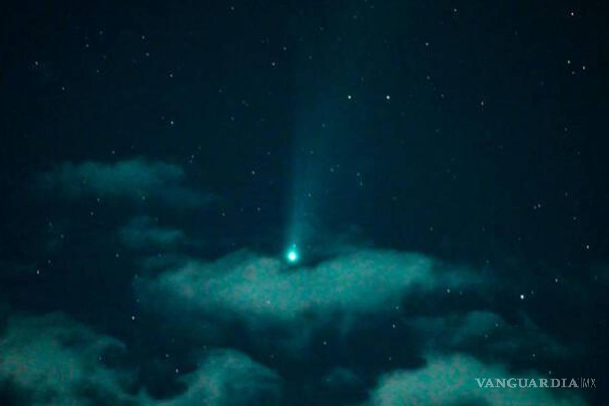 En Vivo... Así se ve el cometa verde en su paso por México después de 50 mil años (video)