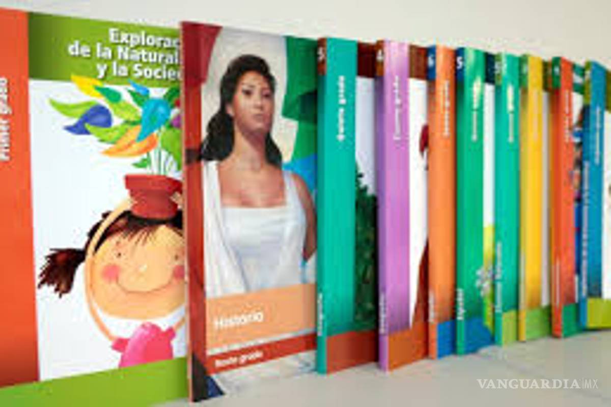 Faltan libros de secundaria de Coahuila en regreso a clases, con un déficit del 30%