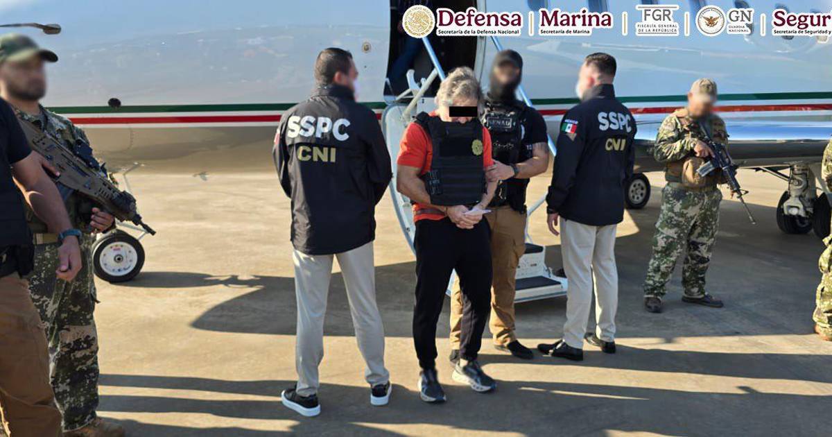 Extraditan a Hernán Bermúdez Requena a México; lo ingresarán a Almoloya