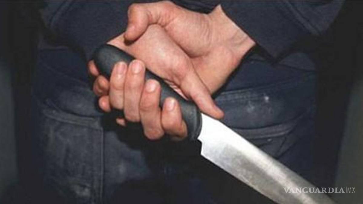 Ebrio asesina a su esposa en bar de CDMX