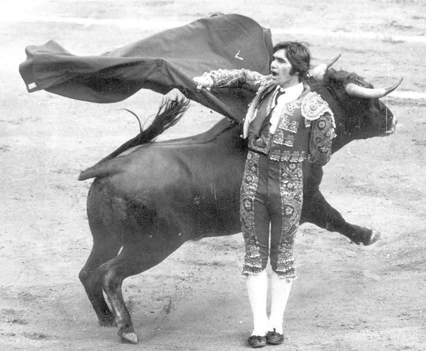 $!Frente al toro, Glison podía observar, calcular distancias y reaccionar. Esa posibilidad de ver físicamente el peligro desaparecería después, cuando el miedo dejó de estar frente a él y comenzó a manifestarse desde dentro.