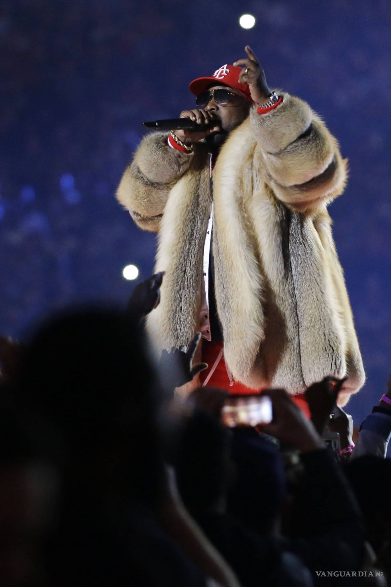 $!Lamentable el espectáculo del Super Bowl: Maroon 5 y Bob Esponja