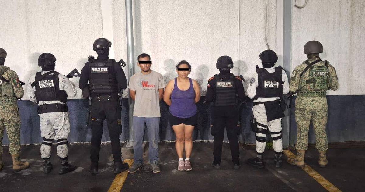 Detienen a pareja en posesión de un arsenal en Linares, Nuevo León