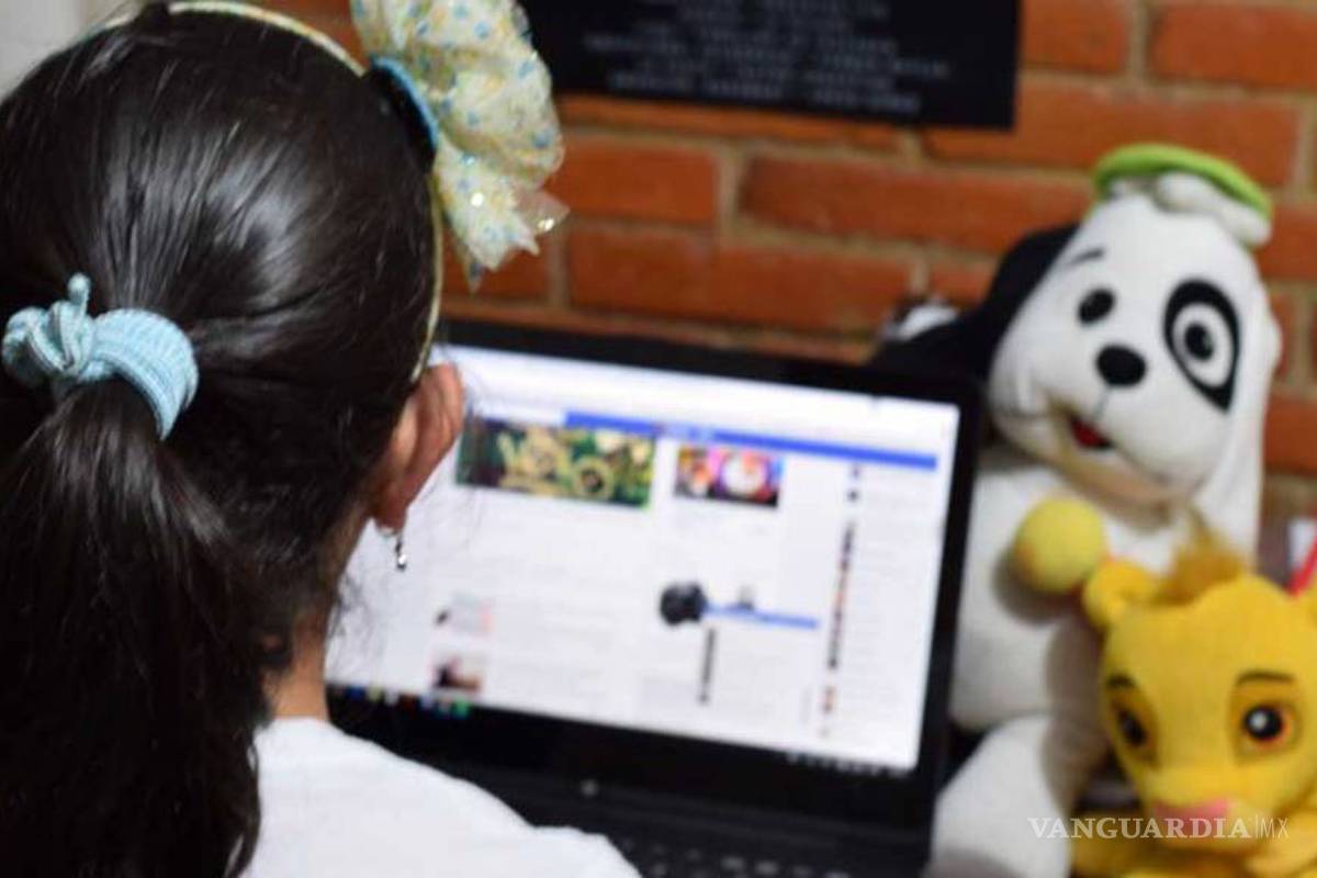 Advierten sobre riesgos de redes sociales en menores de edad