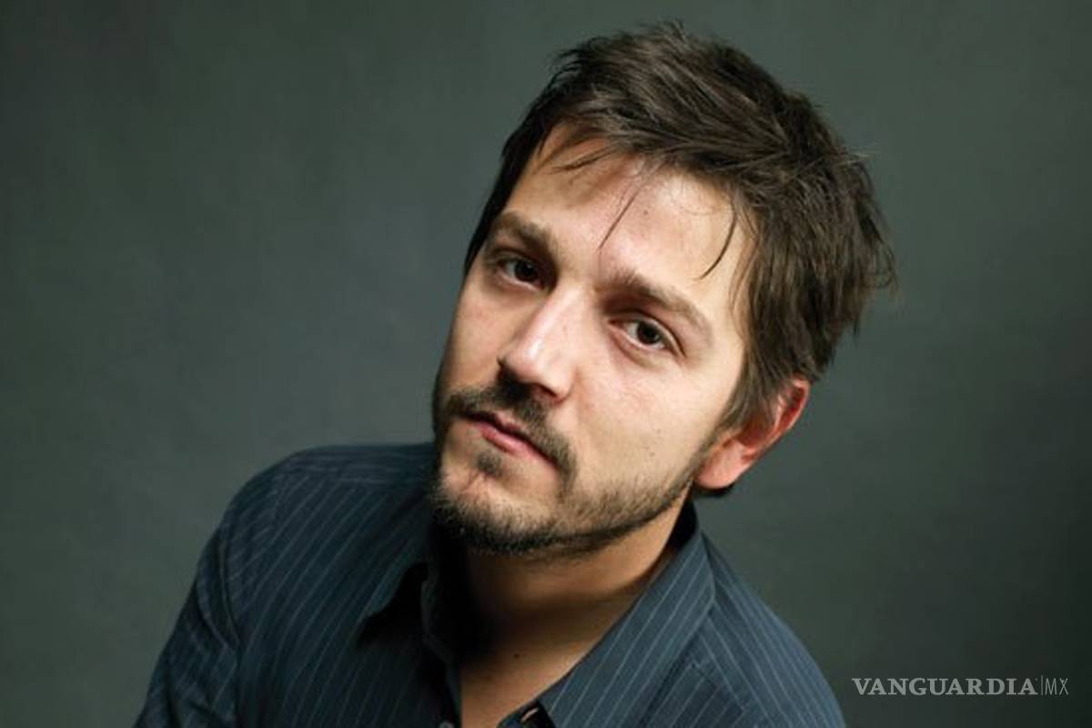 Diego Luna llama a proteger los mares