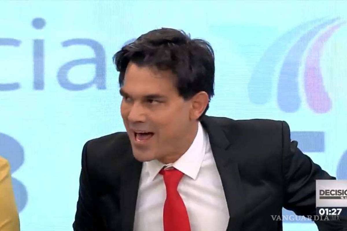 'Pato' Zambrano pierde estribos en debate, 'si vuelves a mencionar a mi papá te parto tu madre'