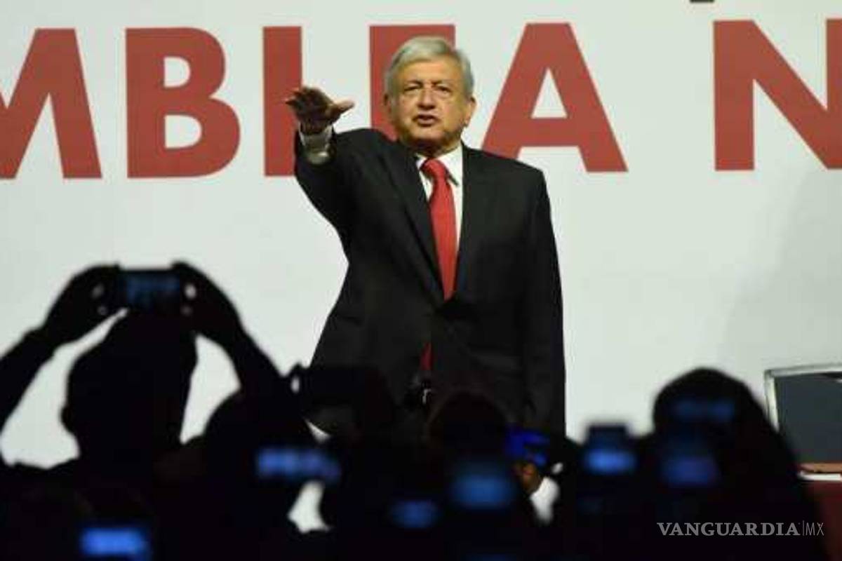 Durante la investidura de AMLO ¿Cuáles son los símbolos y elementos clave que no deben faltar?