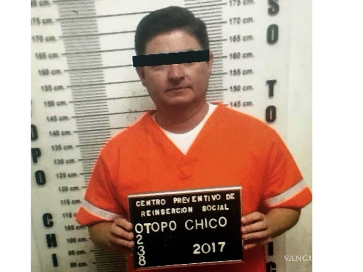 $!Fotografía filtrada de Medina de la Cruz en Topo Chico. Con ella se realizaron memes y dividió opiniones por su difusión.