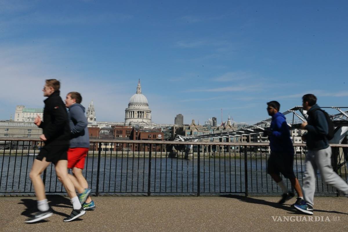 Unión Europea investiga los planes de Google para comprar Fitbit