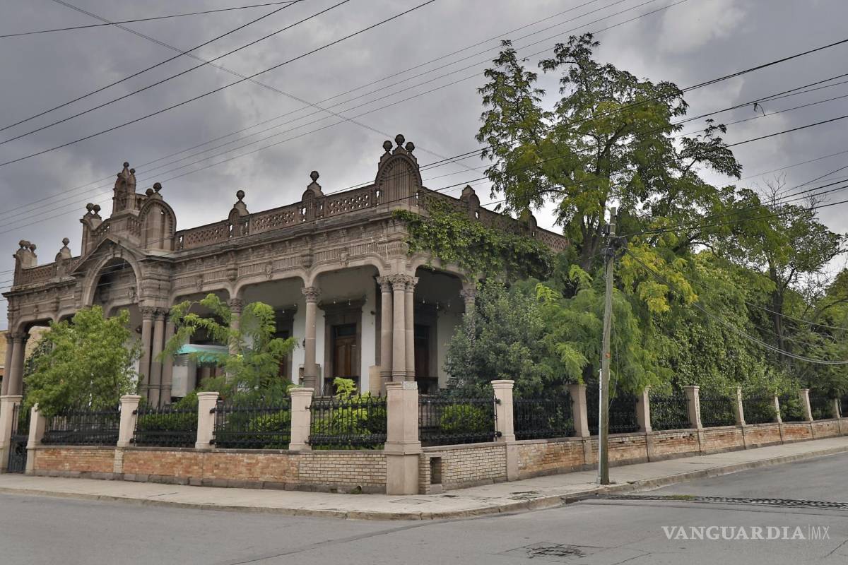 Condicionan a la librería Carlos Monsiváis renta de casona frente a la Alameda de Saltillo