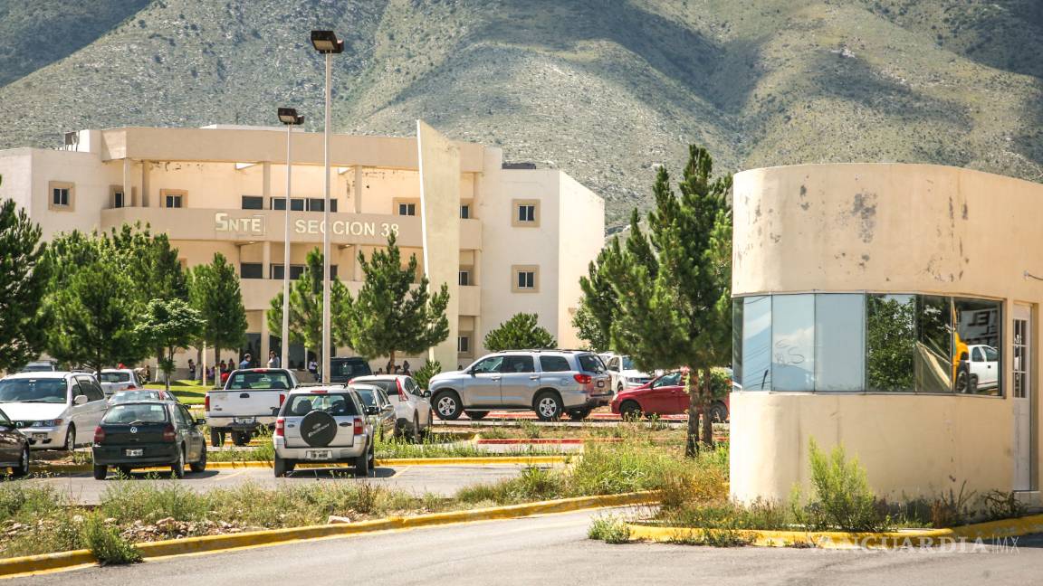 $!Dejan caer inmuebles de la Sección 38 del SNTE