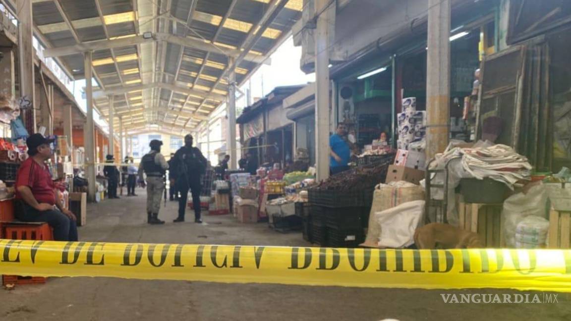 Muere adulto mayor al ser agredido a balazos en el Mercado Alianza de Torreón